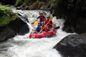 Ayung Rafting Bersama Payung Rafting@baliraftingmurah.com