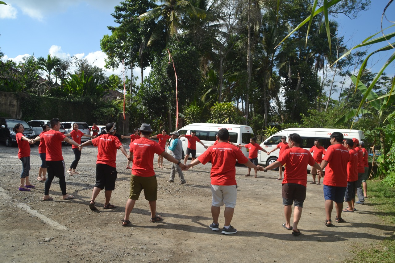 teambuilding+rafting@baliraftingmurah.com