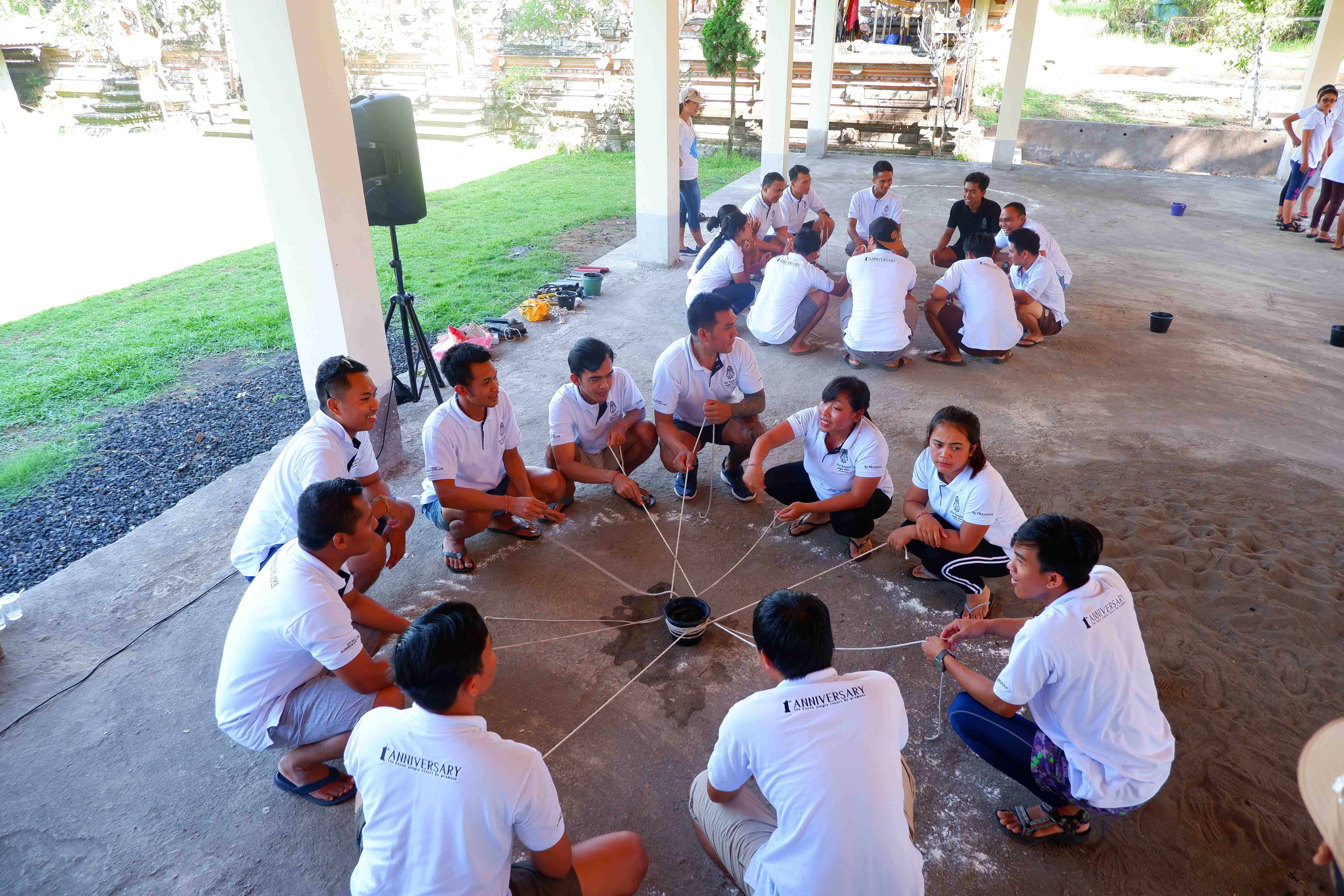 Teambuilding+rafting@baliraftingmurah.com